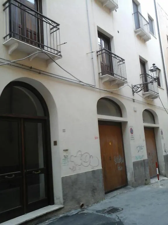 Ferienwohnung Casa Poeta Trapani 0*,